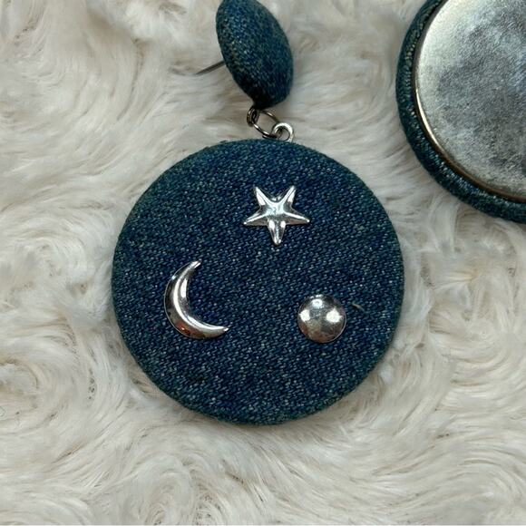 Vintage Denim Star Moon Dangle Stud Earrings 1980’s - Picture 4 of 5